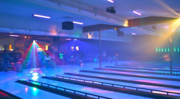 Go Bowling By Blacklight At Town & Country Lanes In Montana