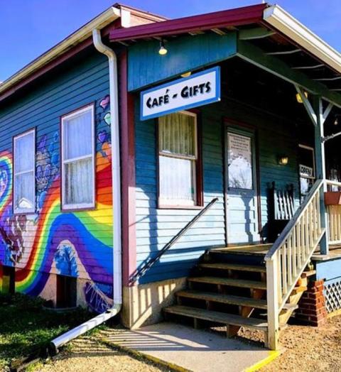 The Grooviest Place To Dine In Wisconsin Is Spring Green General Store, A Hippie-Themed Restaurant