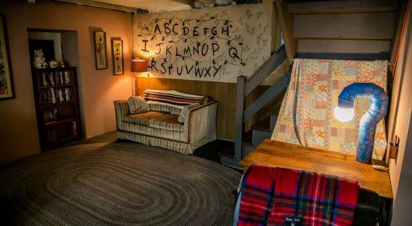 Check Into The Upside Den, A Stranger Things-Inspired Airbnb In Missouri, For An Unforgettable Adventure