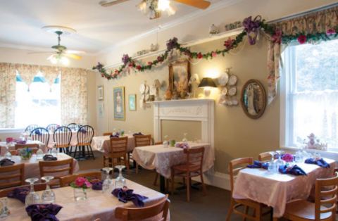 Emerald Necklace Inn Might Just Be The Most Beautiful Tea Room In Cleveland