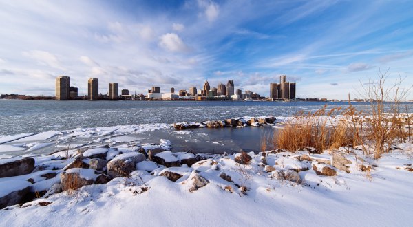 9 Things No One Tells You About Surviving A Detroit Winter