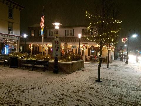 The Coziest Place For A Winter Delaware Meal, Sully's Irish Pub, Is Comfort Food At Its Finest