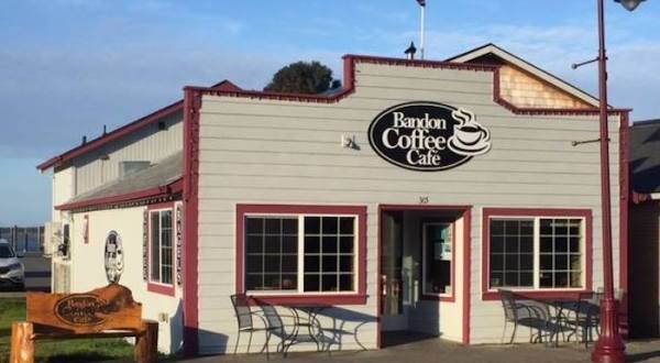You’ll Be Snuggled In And Comfy For Hours At Bandon Coffee Cafe, A Cozy Coffee Shop On The Oregon Coast