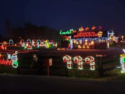 A Beloved Christmastime Tradition, Ruley's Santa Claus Land Is A Holiday Hidden Gem In Kentucky