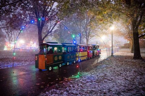 Ride A Magical Christmas Lights Train And Enjoy Even More Holiday Magic At Southern Lights In Kentucky