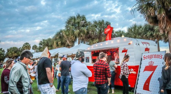 The St. Pete Beer and Bacon Festival Is The Winter Indulgence You’ll Want In Florida