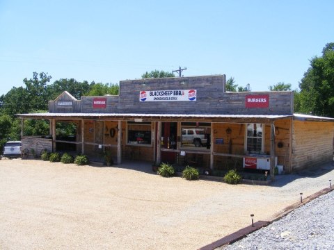 Discover Big Flavors In The Tiny Town Of Yellville, Arkansas At Blacksheep BBQ