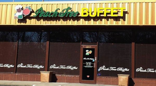 Peachtree Buffet Is An All-You-Can-Eat Buffet In Missouri That’s Full Of Southern Flavor