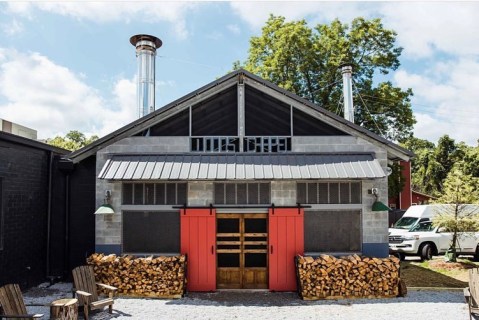 Spend The Day Feasting On Traditional Long-Smoked Barbecue At Wood’s Chapel BBQ In Georgia
