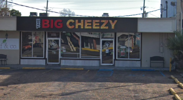 The Epic Grilled Cheese At The Big Cheezy Near New Orleans Will Warm You Up On A Cold Day