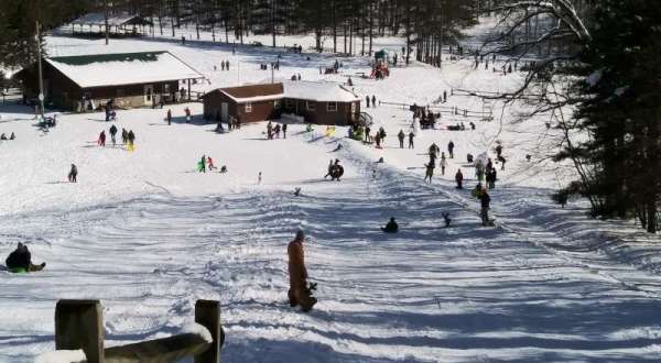 Reindeer Rodeos, Toboggan Limbos, And Hot Cocoa Await You At West Virginia’s Annual Toboggan Festival This Winter