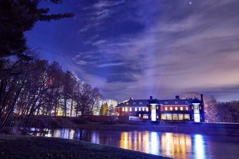 Try The Ultimate Nighttime Adventure With Kirby Winter Wellness Walk At Allerton Park In Illinois
