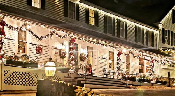 Christmas Farm Inn & Spa Just Might Be The Most Beautiful Christmas Hotel In New Hampshire