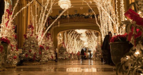 The Waldorf Wonderland Lobby In New Orleans Is A Holiday Tradition That Dates Back To The 1930s