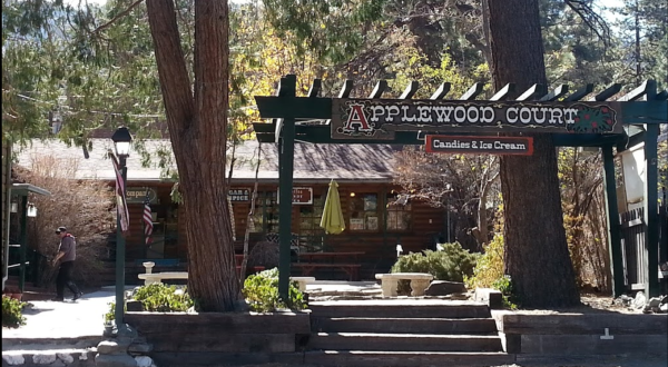 Find Some Of The Best Ice Cream, Candy, And Fudge This Holiday Season At Applewood Court In Southern California
