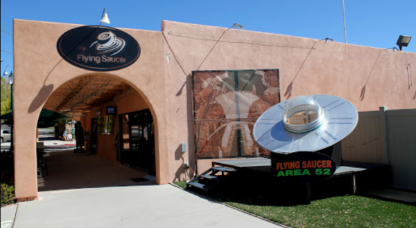 Visit The Wacky Alien-Themed Shop In Nevada, The Flying Saucer, For All-Things-Extraterrestrial