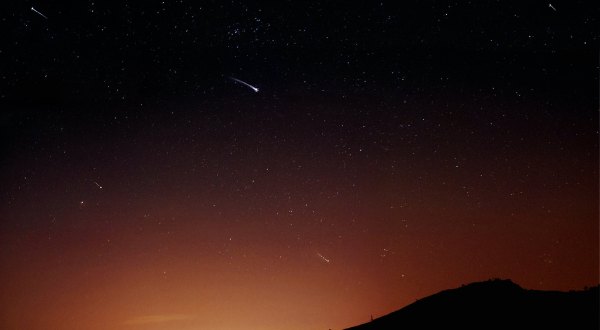 One Of The Biggest Meteor Showers Of The Year Will Be Visible In Kansas In December