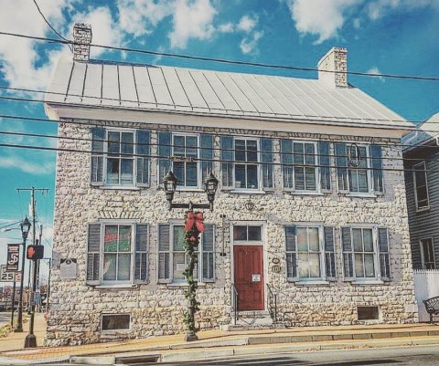 The Jon Henry General Store In Virginia Will Transport You To Another Era