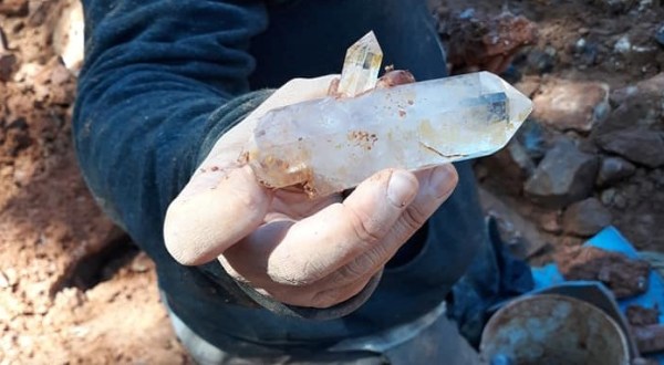 Ice Crystals Aren’t The Only Thing You’ll Find At Arkansas’ Twin Creek Crystal Mine This Winter