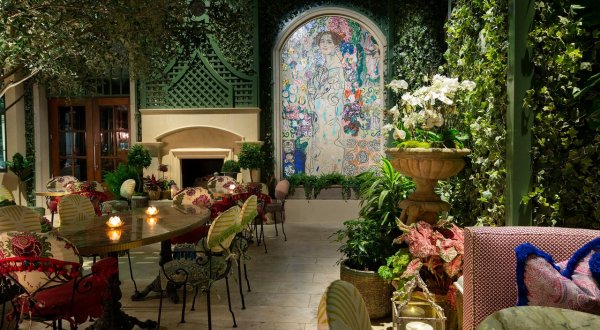 The Garden Room In Georgia Is A Floral-Filled Restaurant & Immersive Garden Bar