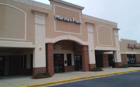You Won't Find Better All-You-Can-Eat Southern Food Than At Alabama's Martha's Place Buffet