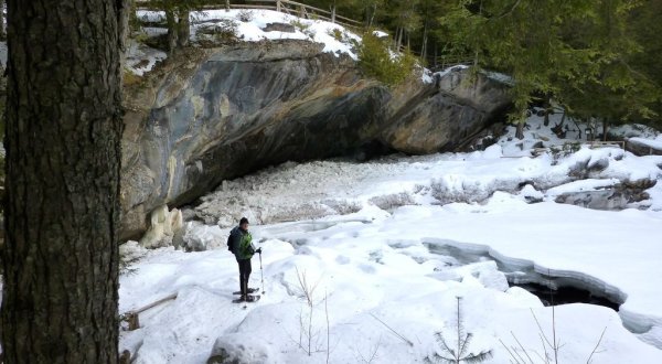 You’ll Find The Largest Cave Entrance In The Eastern U.S. On The Magical Snowshoe Trails In New York