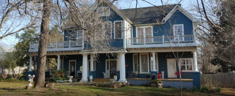 Stay Overnight At Blue Fern Bed & Breakfast In Oklahoma, A 1904 Victorian Farmhouse Perfect For A Cozy Getaway