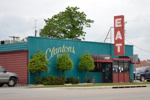 People Come From Around The World To Enjoy The Southern Cuisine At Clanton's Cafe In Oklahoma