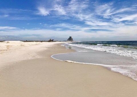 7 Of The Very Best Reasons Why Everyone Should Visit Alabama's Gulf Coast This Winter