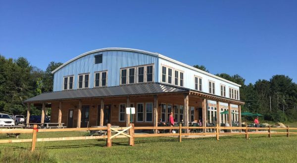 Your Tastebuds Will Take Flight When You Eat At The Airfield Cafe In New Hampshire