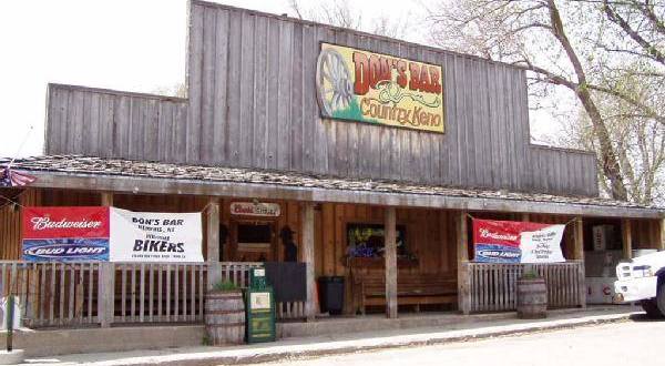 You’ll Always Find Friendly Faces And Home-Cooked Meals At Don’s Bar In Small-Town Nebraska