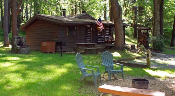 Cook Riverside Cabins In The Forest Near Pittsburgh Let You Glamp In Style