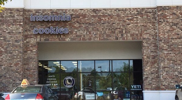 Insomnia Cookies In Mississippi Will Deliver Cookies Right To Your Door Until 3AM