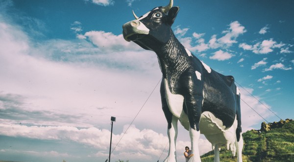 The Salem Sue Roadside Attraction In North Dakota Is The Most Unique Thing You’ve Ever Seen