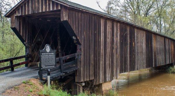The Oldest Covered Bridge In Georgia Has Been Around Since 1840