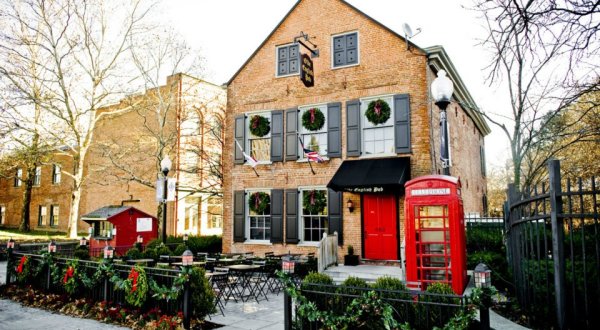 Have A Drink In An Unchanged Historic House From The 1700s At The Olde English Pub In New York