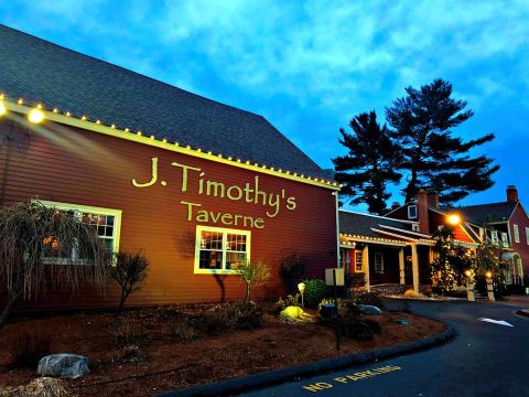 The Massive Prime Rib At J Timothy's Taverne In Connecticut Belongs On Your Dining Bucket List