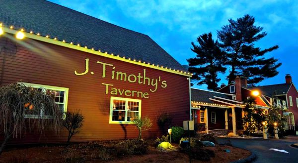 The Massive Prime Rib At J Timothy’s Taverne In Connecticut Belongs On Your Dining Bucket List