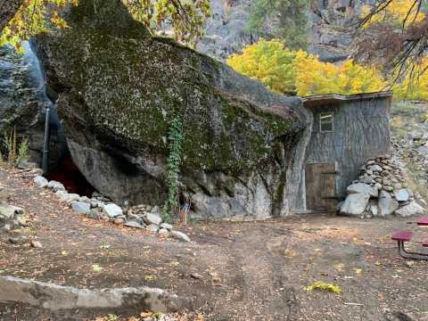 You Can Spend The Night In An Airbnb That's Inside An Actual Cave Right Here In Washington