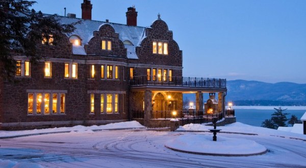 Dine Outside In An Igloo And Then Stay Overnight In A Castle At This New York’s Lakefront Inn At Erlowest