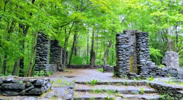 Travel Back To The Dark Ages By Visiting New Hampshire’s Very Own Castle Ruins