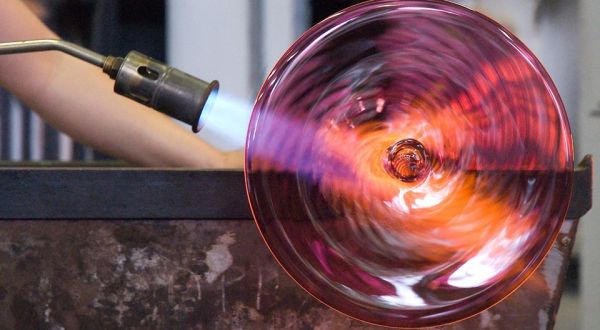 Enjoy A Unique Glassblowing Experience At Pittsburgh Glass Center