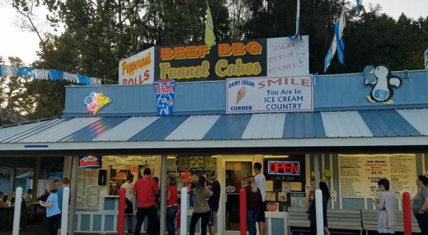 Treat Yourself To A Foot-Tall Ice Cream Cone At The Dairy Crème Corner In West Virginia
