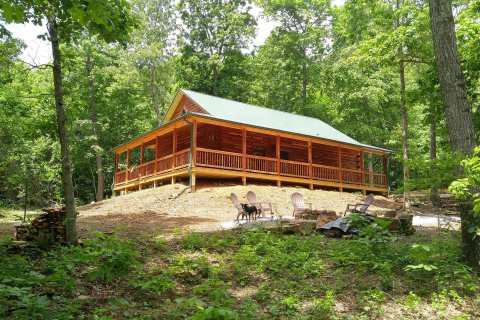 The Location, Price, And Comforts Of Goldilocks Cabins Are Juuust Right In Arkansas