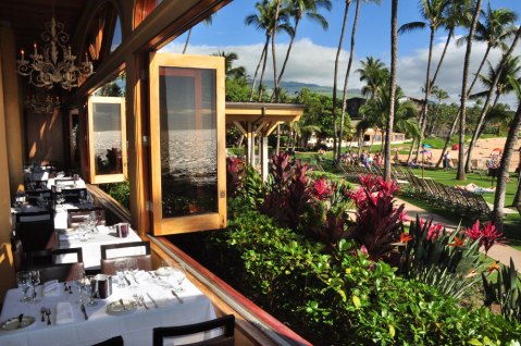 Visit 5 Palms Restaurant In Hawaii If You Love Sunsets And Seafood