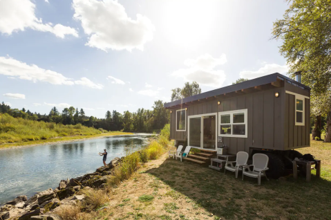 You'll Be Snug As A Bug In A Rug When You Stay Overnight At These 5 Tiny Homes In Oregon