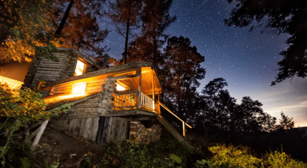 There’s An Off-The-Grid Airbnb Cabin That’s Perfect For A Getaway Weekend In Vermont