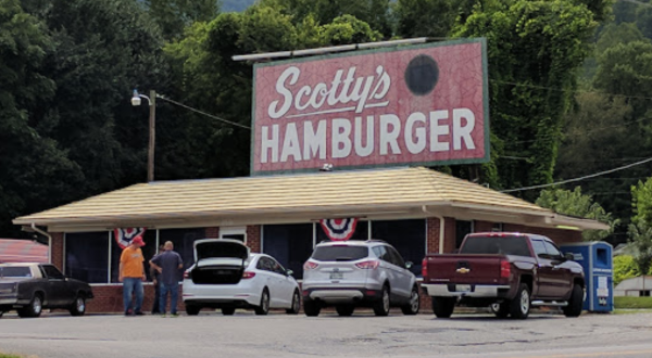 The Best Cheeseburger In Tennessee Just Might Be At A Roadside Diner Called Scotty’s Hamburger