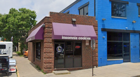 Insomnia Cookies In Kentucky Will Deliver Cookies Right To Your Door Until 3AM