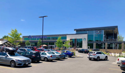 There's A Two-Story Albertsons In Idaho That'll Take Your Grocery Shopping To The Next Level
